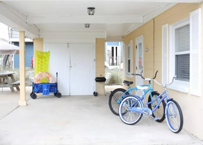 Pensacola Beach Cottage